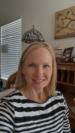 Lori Stowell