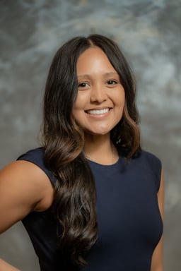 Clarissa Espinoza