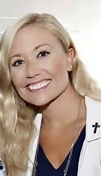 Lindsay C Beck