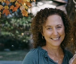 Deanne Aron