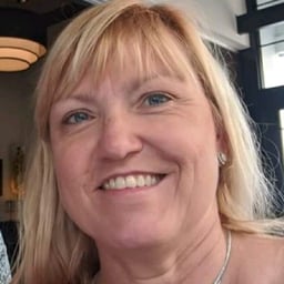 Susan L Smith Holland