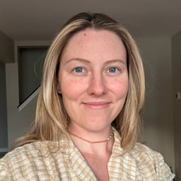 Holly Delagrange
